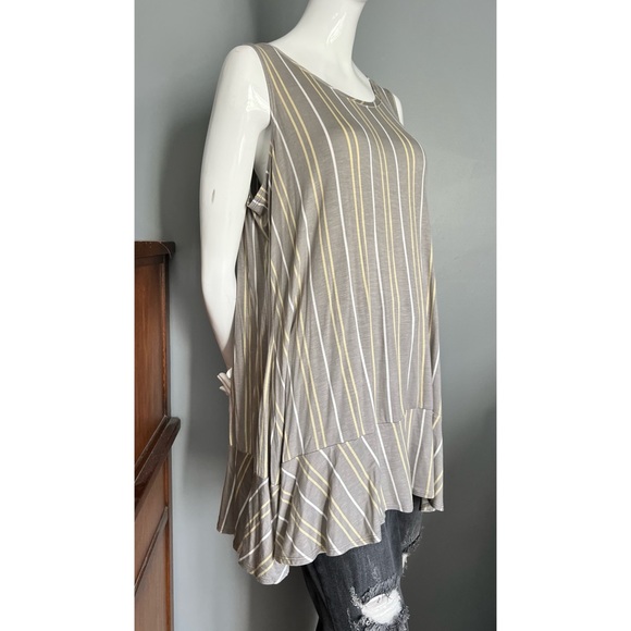 LOGO layers : striped tank with flounce at hem - Picture 1 of 11